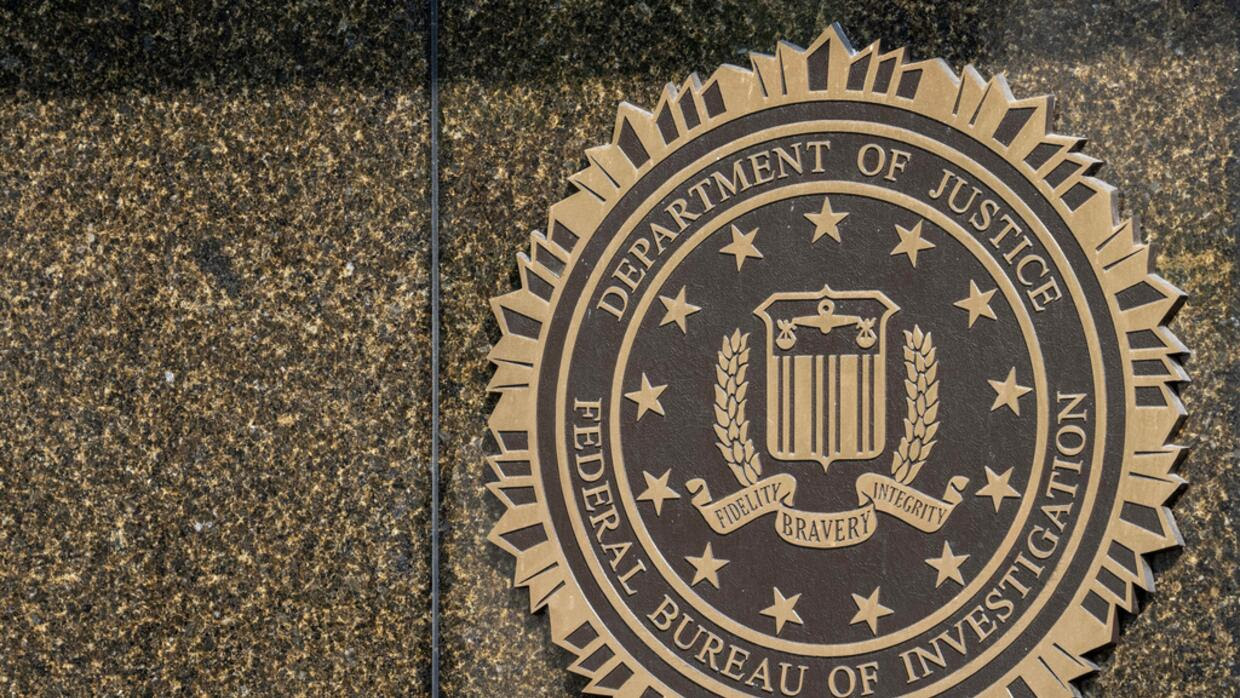 FBI investiga la ola de mensajes racistas anónimos que causa alarma en varios estados