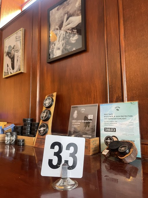 Image of a restauraant table with the order numbered 33.