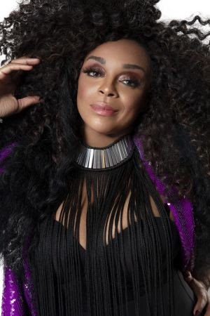 Paula Lima apresenta versão intimista do show "Eu, Paula Lima - O Baile" no Bona Casa de Música, em São Paulo