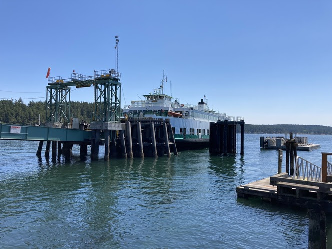 Ferry Tillikum docked at Orcas Island terminal