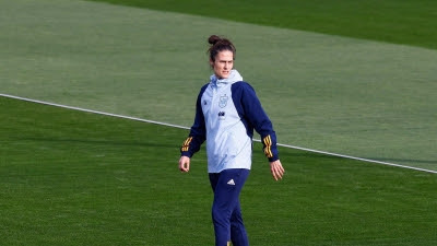 La selección femenina de fútbol se concentra este lunes para preparar duelos ante Bélgica e Inglaterra