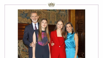 La Familia Real rinde homenaje a las víctimas de la DANA en su felicitación navideña de este año