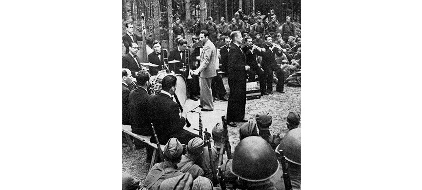      1942-