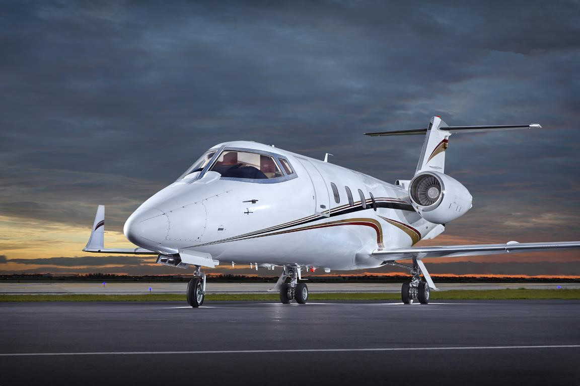 Photo of Learjet 55.