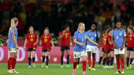 Foot : dépassées, les Bleues s'inclinent logiquement en finale de Ligue des nations face à l'Espagne (2-0)