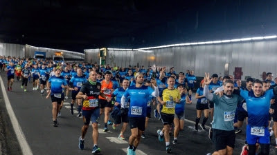 Hasta 10.000 personas corren por primera vez en los túneles de la M-30 para celebrar su 50 aniversario