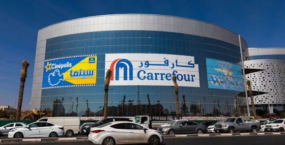 Des travailleurs migrants exploités par le groupe Carrefour en Arabie saoudite