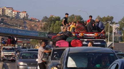 'Nous sommes des réfugiés dans notre propre pays' : au Liban, l'errance des civils contraints de fuir les frappes israéliennes