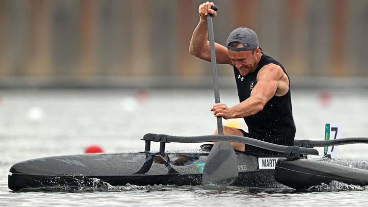 Scott Martlew of Team New Zealand competes in the Men's Canoe Sprint Men's Va'a Single 200m - VL3 Semi-Final 1 at the Tokyo 2020 Paralympic Games. ©Dean Mouhtaropoulos/Getty Images