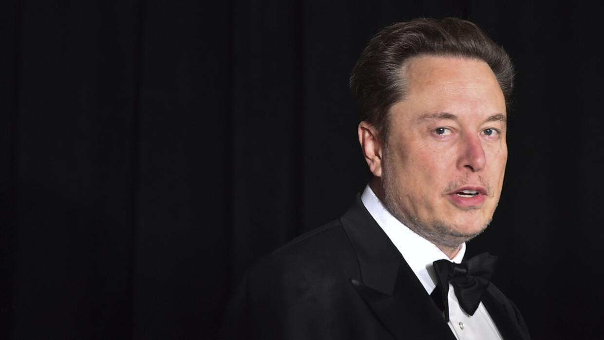 Qué hay detrás de las llamadas secretas entre Elon Musk y Vladimir Putin