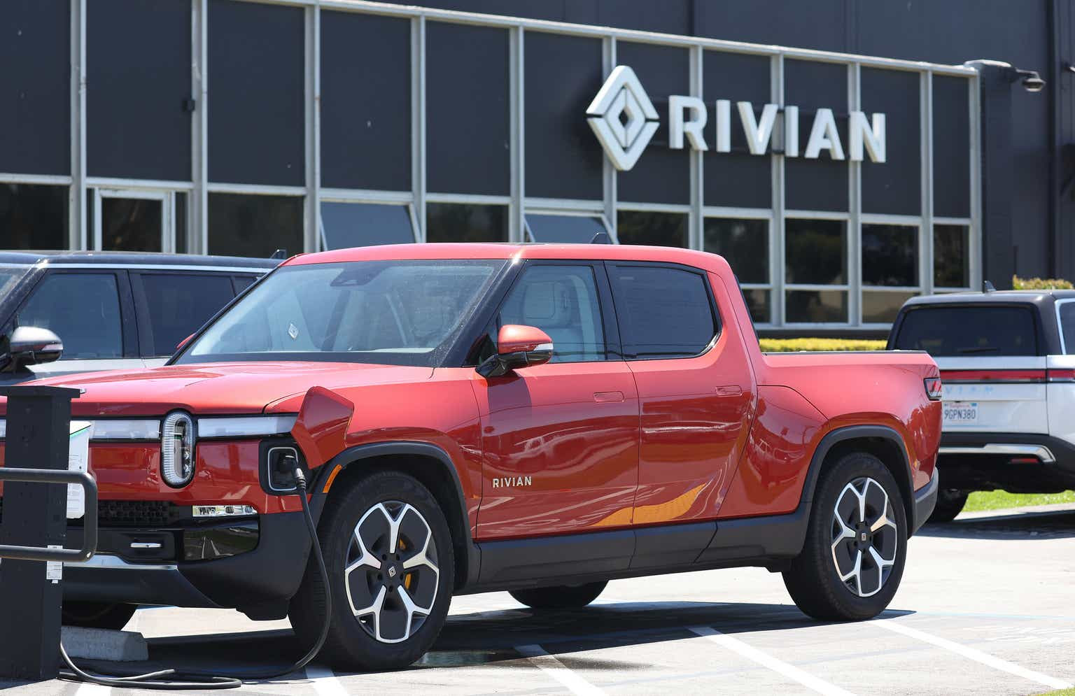 Rivian: Thank You, Ford!  Image_1601687094