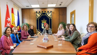 Pozuelo.- La alcaldesa traslada su apoyo a tres asociaciones que apoyan a mujeres embarazadas en situación vulnerable