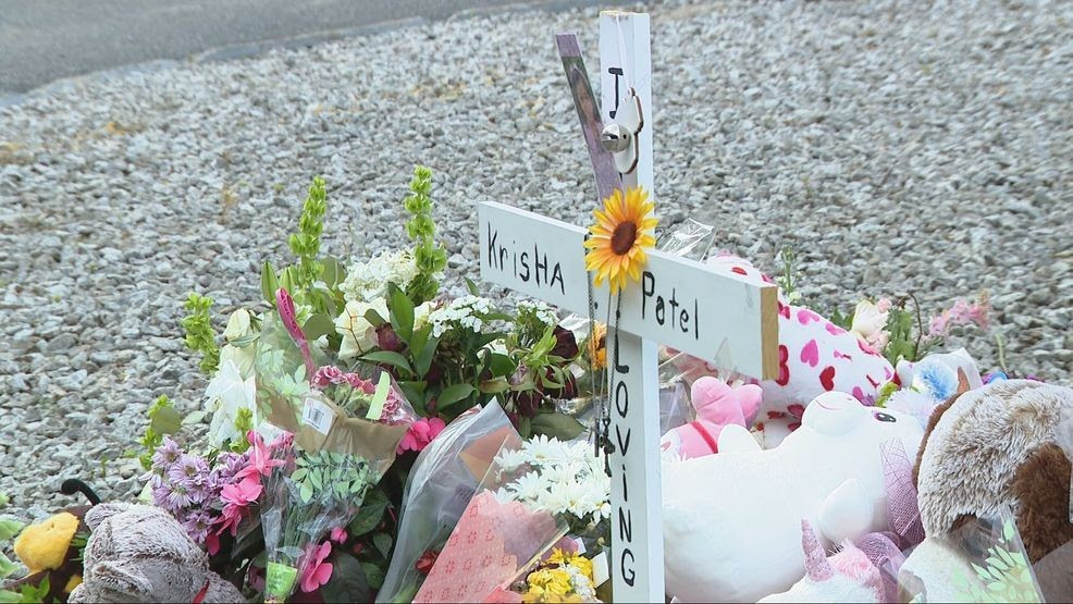 Franklin community mourns passing of mom and her 5-year-old daughter with vigil