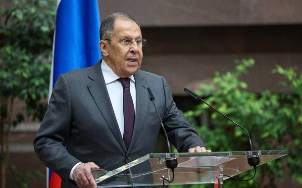 Lavrov destaca papel do Brasil na construção de soluções multilaterais para a crise global