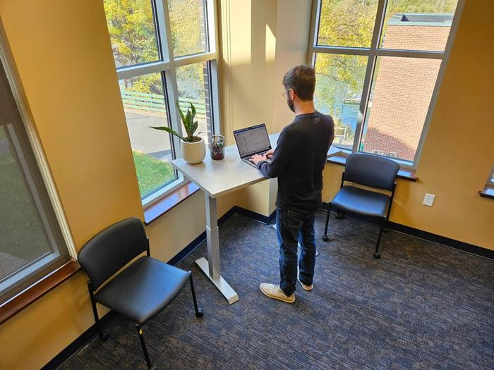 StandingDesk