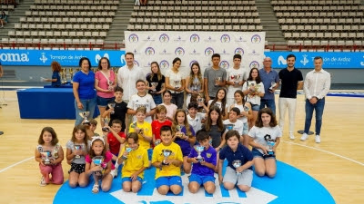 Torrejón.- El Ayuntamiento entrega los premios a los mejores equipos de la temporada, que ha sumado 4.000 deportistas