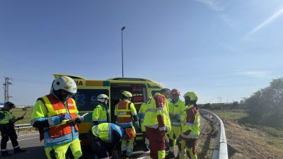 Muere un conductor tras salir despedido de la furgoneta en un accidente de tráfico en Alcorcón