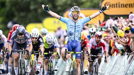 Tour de France 2024 : Mark Cavendish remporte sa 35e victoire d'étape sur la Grande Boucle et bat le record légendaire d'Eddy Merckx
