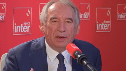 Législatives : 'Le paysage politique n'est pas encore clarifié' mais la France 'n'est pas ingouvernable', assure François Bayrou