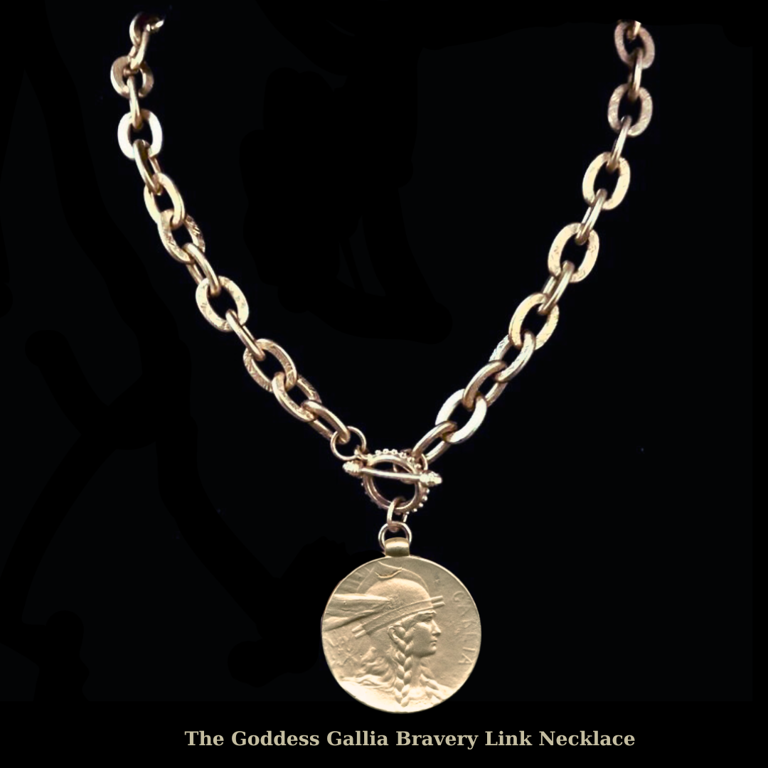 Moonglow Sophia Necklace