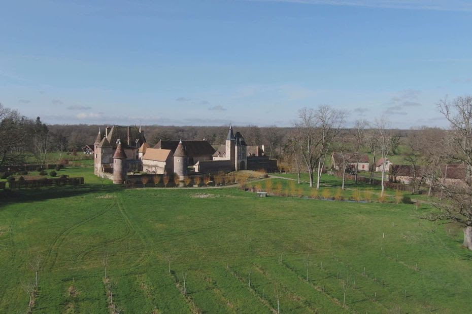 Renaissance d’un château dans l'Allier : la passion au service d'une restauration historique