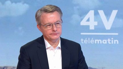 Budget 2025 : 'Cette incertitude n'est pas favorable à l'emploi', estime Dominique Schelcher, PDG de Coopérative U