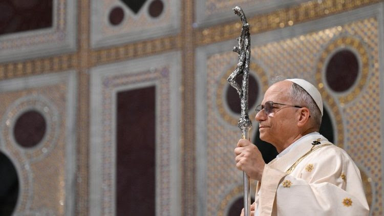 Papa Leone XIV durante la Messa di insediamento a San Giovanni in Laterano