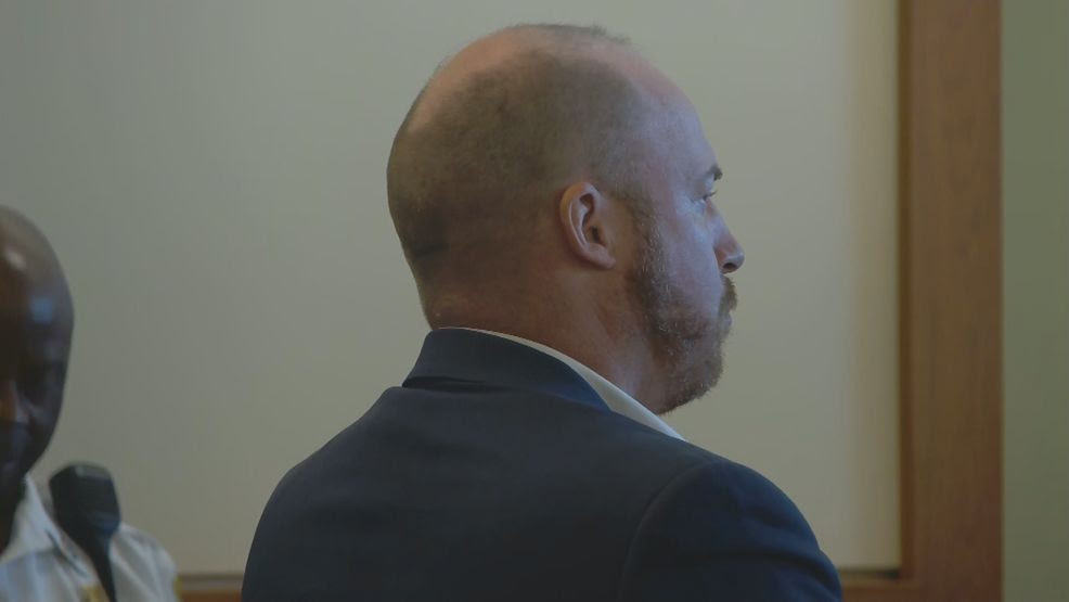 Judge sets aside jury conviction of former police officer accused of child rape