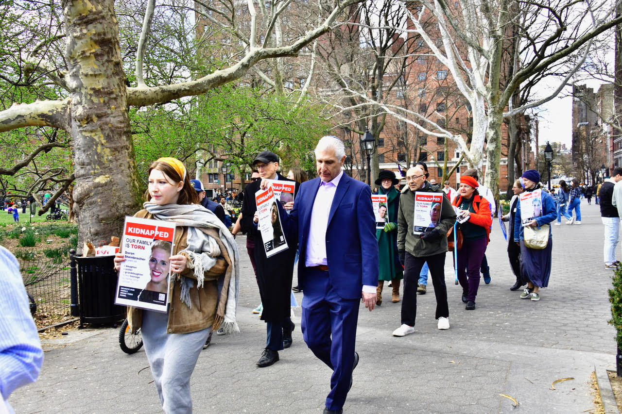 Manhattan march hostages