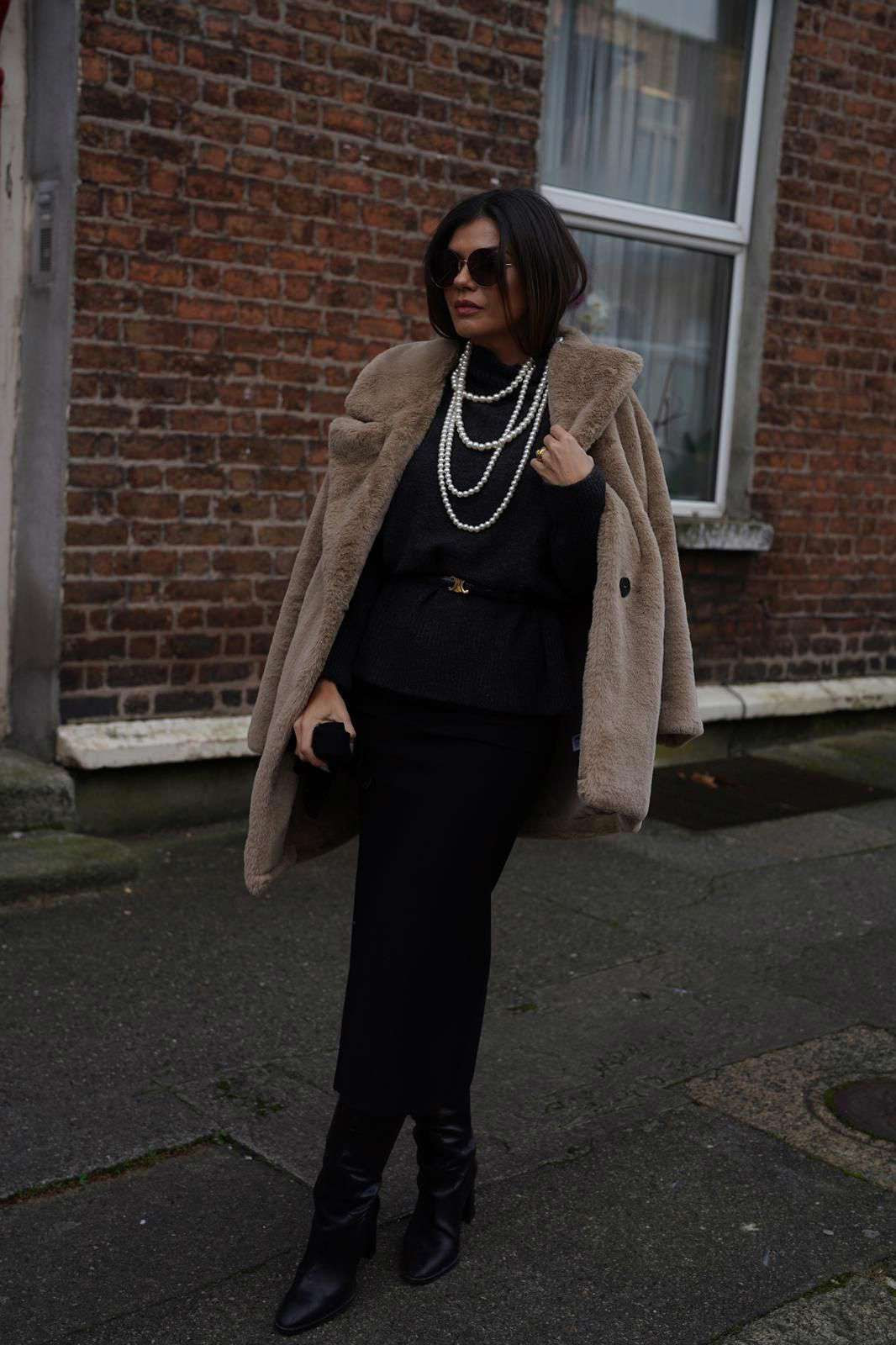 3 ESTILOS DE VESTIR QUE SON MÁXIMA TENDENCIA EN 2024: Mob Wife aesthetic