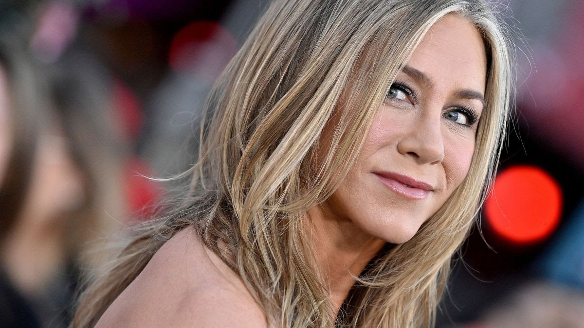 Jennifer Anniston.