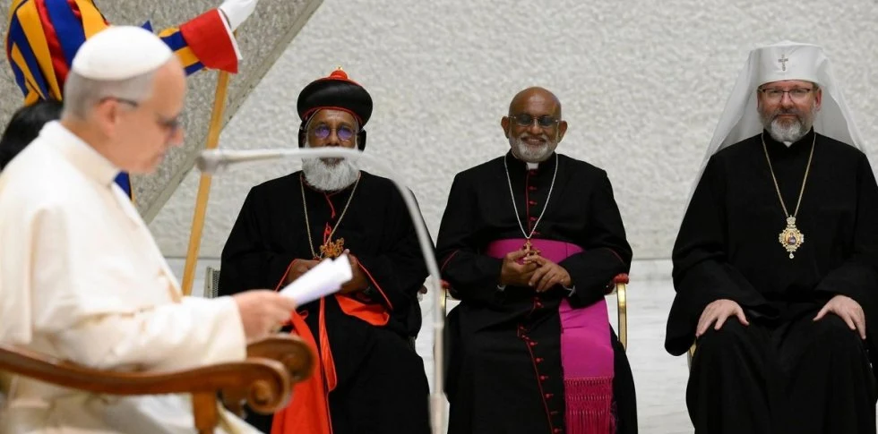 León XIV, en su primera audiencia de miércoles, con jerarcas de las Iglesias católicas de ritos orientales
