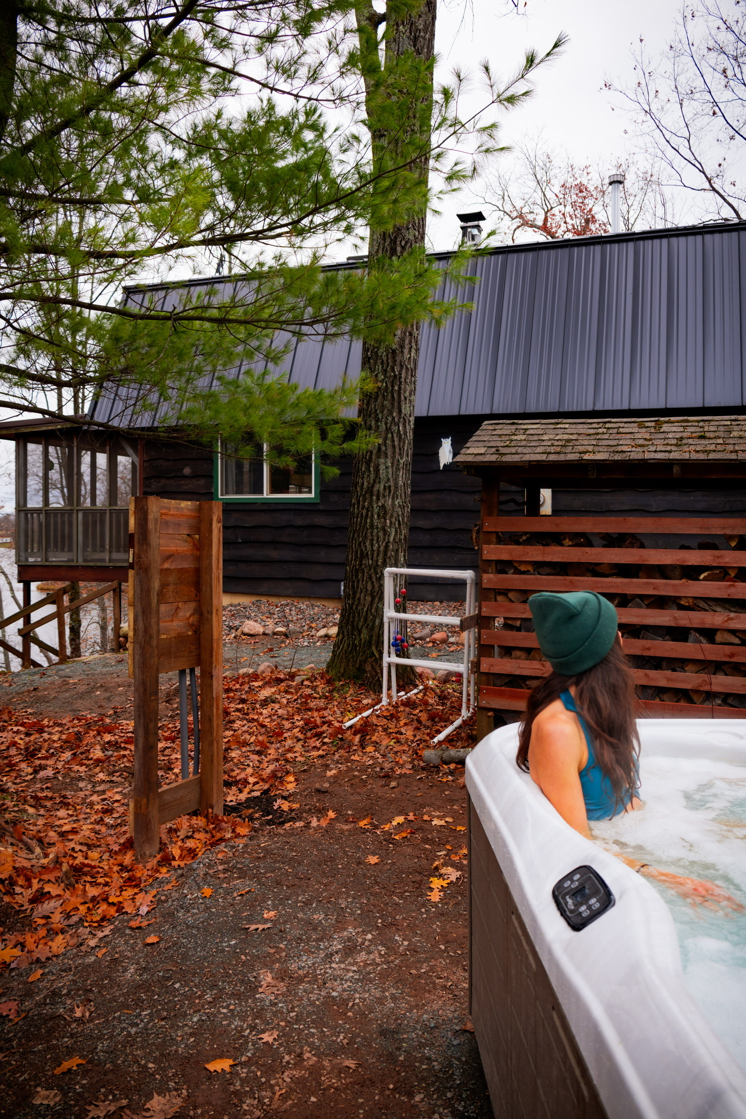 hot tub loon