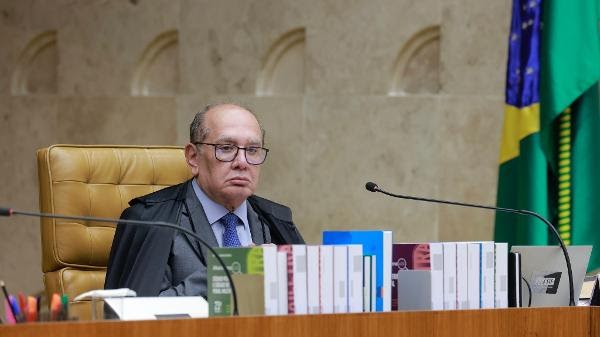 STF forma maioria para responsabilizar redes sociais por posts de usuários