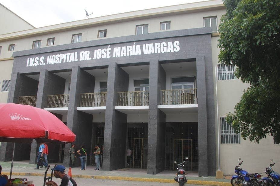 Médicos del IVSS denuncian acoso para desalojarlos de viviendas en La Guaira