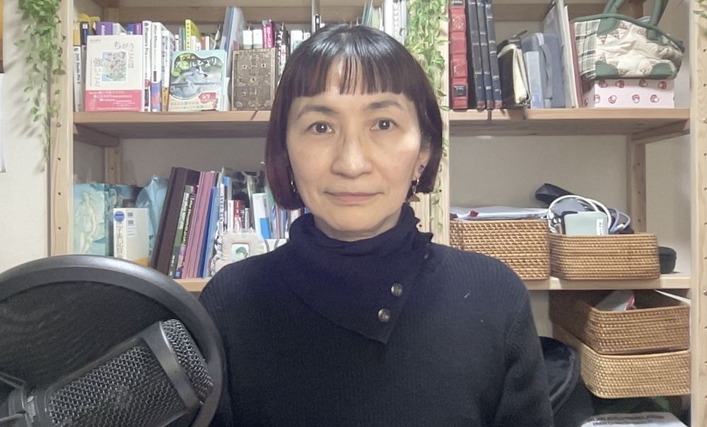 安南のバストショット