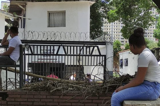 “La mayoría de nosotras perdimos nuestro trabajo”, dicen madres de adolescentes detenidos por protestas