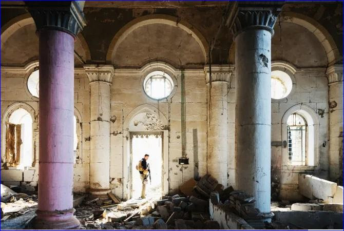 The letter "N" on the wall of a Christian family's house in Mosul, Iraq 20240614164029