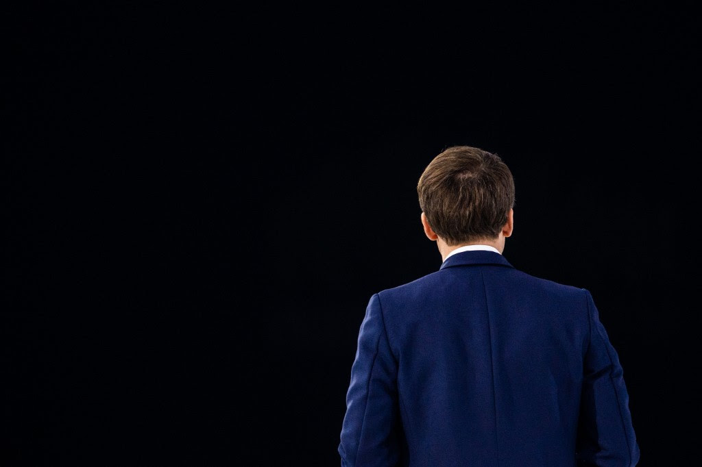 Après les législatives, Macron est plus isolé que jamais… et pour la première fois, il a perdu la main