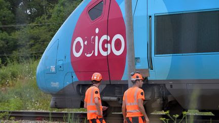 'Attaque massive' sur le réseau TGV : la SNCF prévoit une amélioration de la circulation dès samedi sur les axes touchés