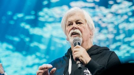 Le fondateur de Sea Shepherd, Paul Watson, arrêté par les autorités danoises, annonce l'ONG