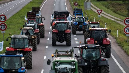 Crise agricole : la réunion du 13 janvier avec les syndicats à Matignon 'vient tardivement', regrette la Confédération paysanne