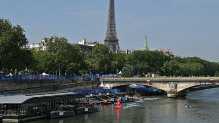 Paralympiques 2024 : les épreuves de paratriathlon reportées à lundi en raison d'une 'dégradation de la qualité de l'eau de la Seine'