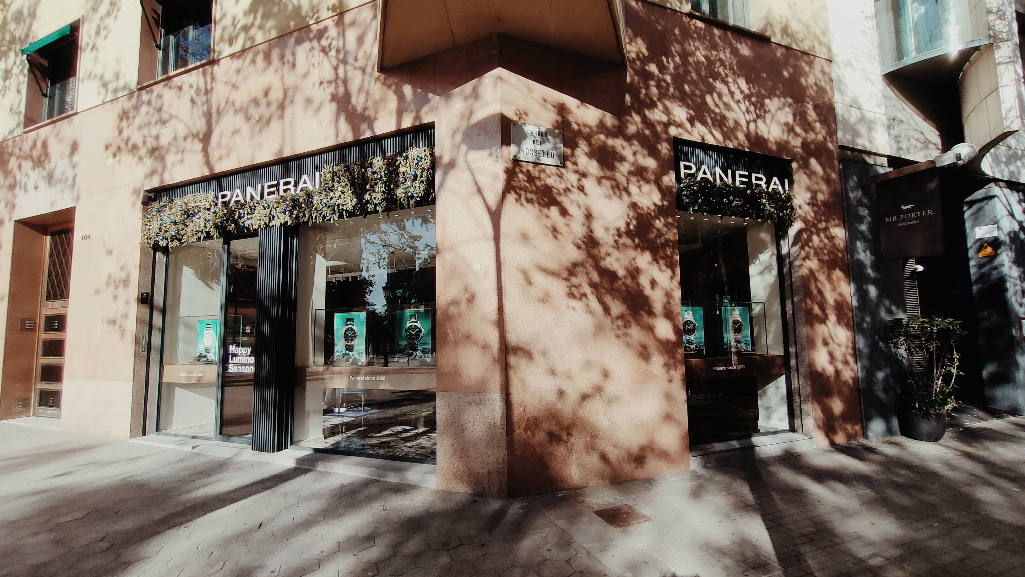 El alquiler de las tiendas de lujo subirá en España hasta un 10% por el escaso suelo, según Cushman&Wakfield Tienda de Panerai