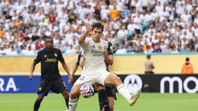 El Real Madrid ilumina el camino a cuartos en el Mundial de Clubes