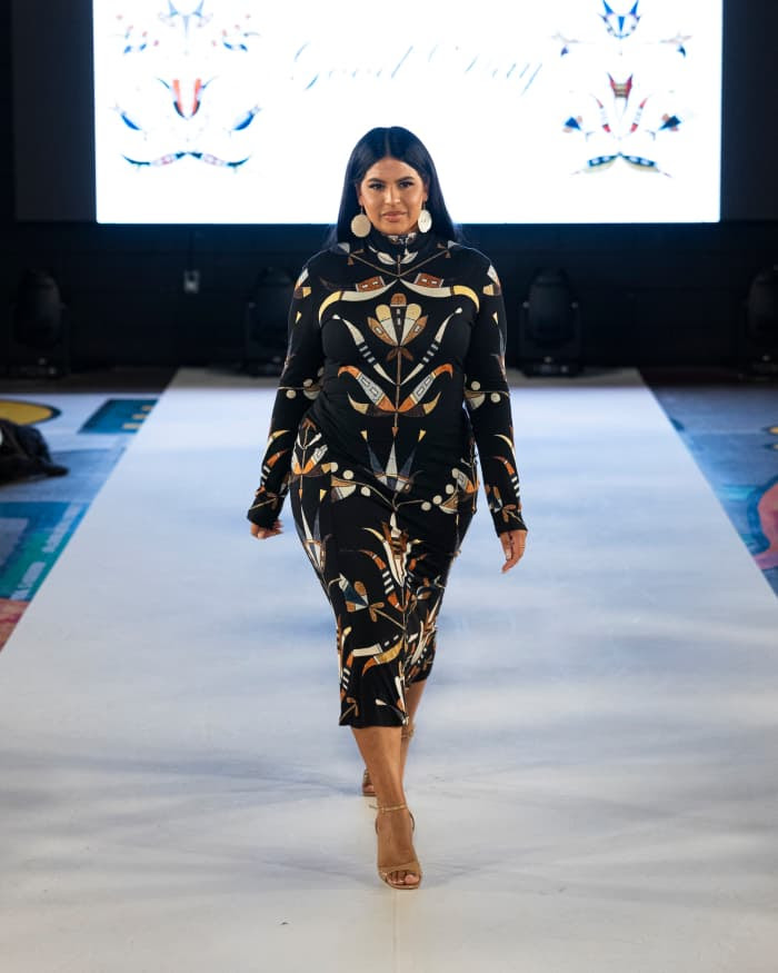 native-fashion-week-santa-fe-2025-lauren-good-day-12