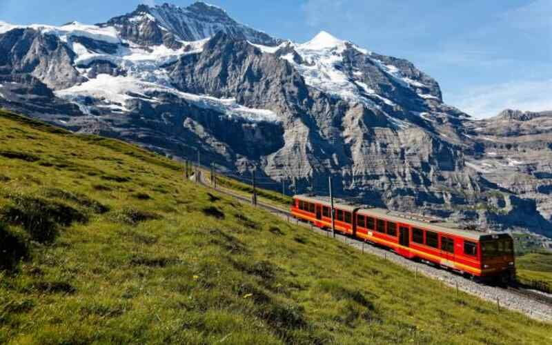 places to visit in Switzerland