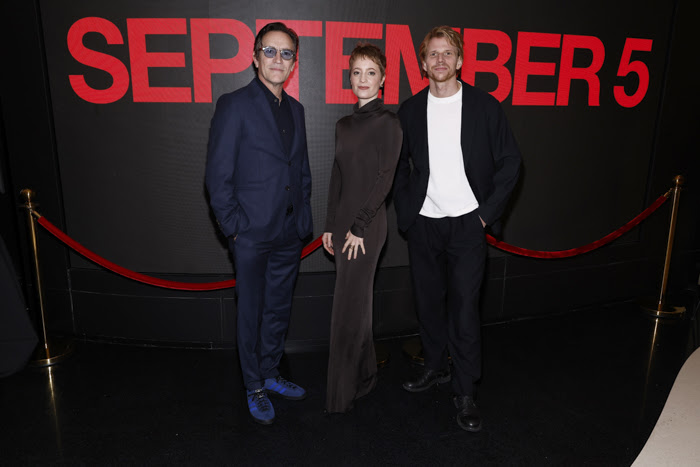 [Image: INT-S5DCScreening3.jpeg]