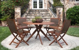 https://countrycottagefurniture.com/product-category/porch-furniture/