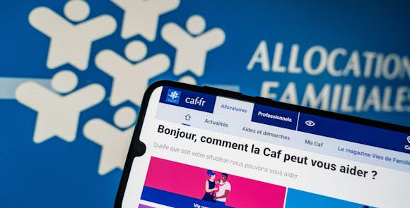 France : l'algorithme de la Caisse nationale des allocations familiales cible les plus précaires